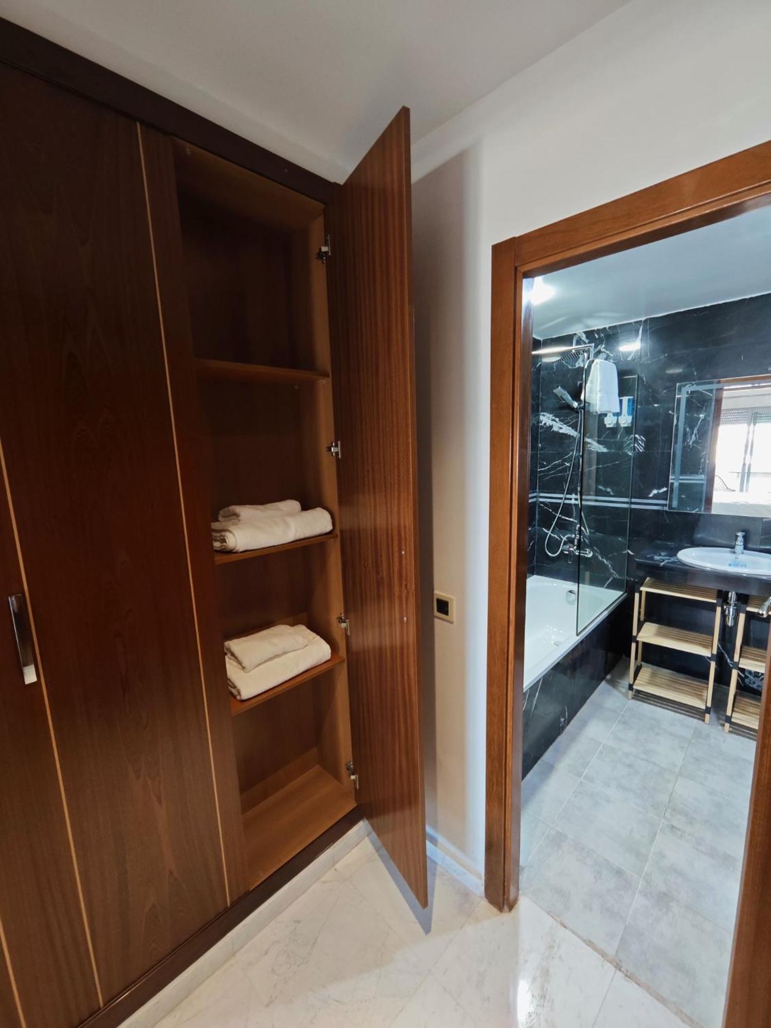 Holiday Apartments In Tanger Boulevard Esterno foto